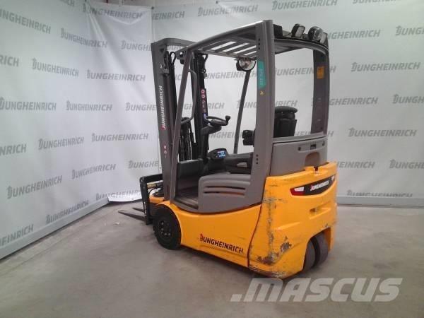 Jungheinrich EFG 215 Električni viljuškari