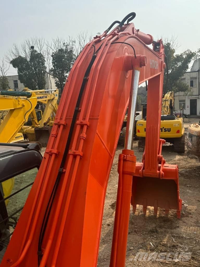 Hitachi ZX 240 Bageri guseničari