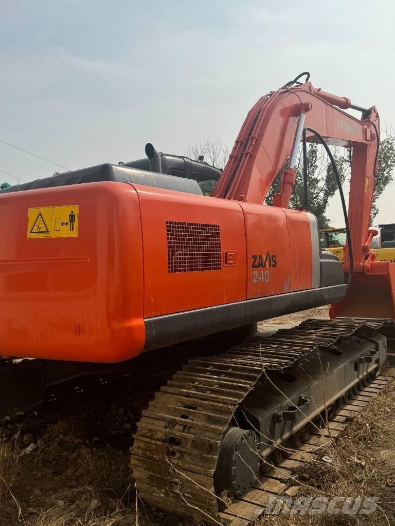 Hitachi ZX 240 Bageri guseničari