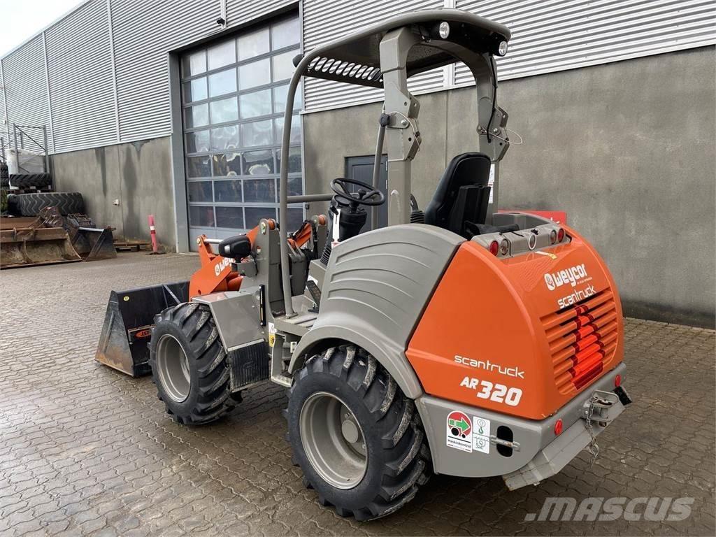 Weycor AR320 Agrar Višenamenski utovarivači