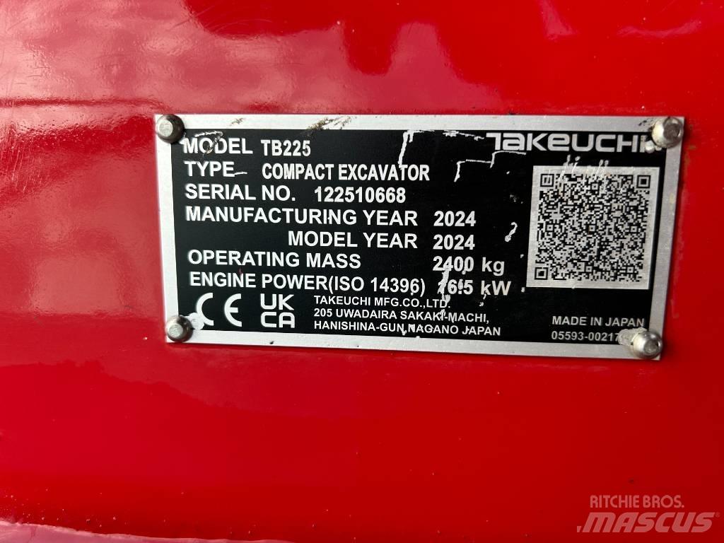 Takeuchi TB 225A V5 Mini bageri < 7t