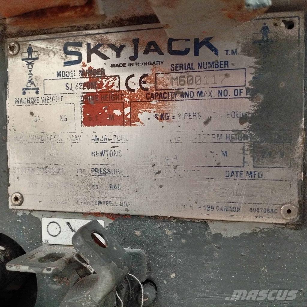 SkyJack SJ 3220 Makazaste platforme