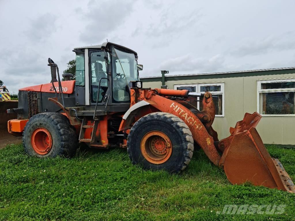 Hitachi ZW 220 Utovarivači na točkove