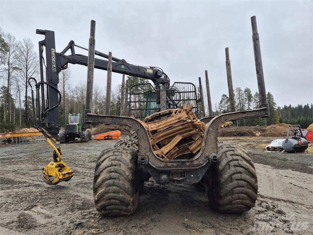 John Deere 1110D Forvarderi