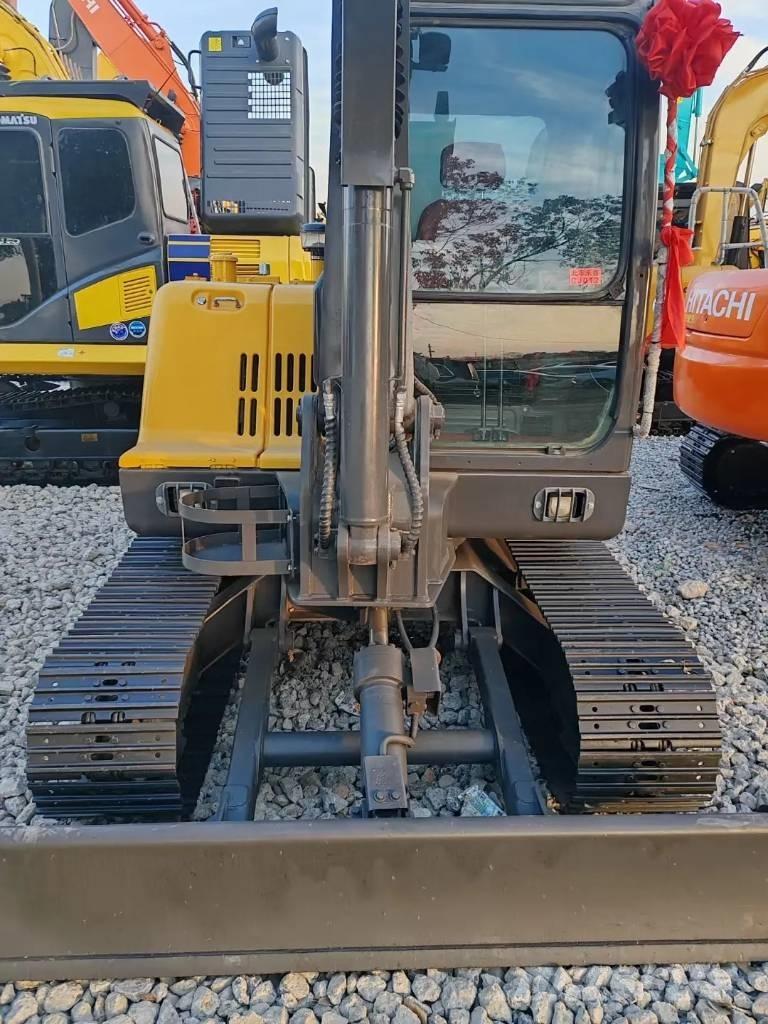 Volvo ec60 Bageri guseničari