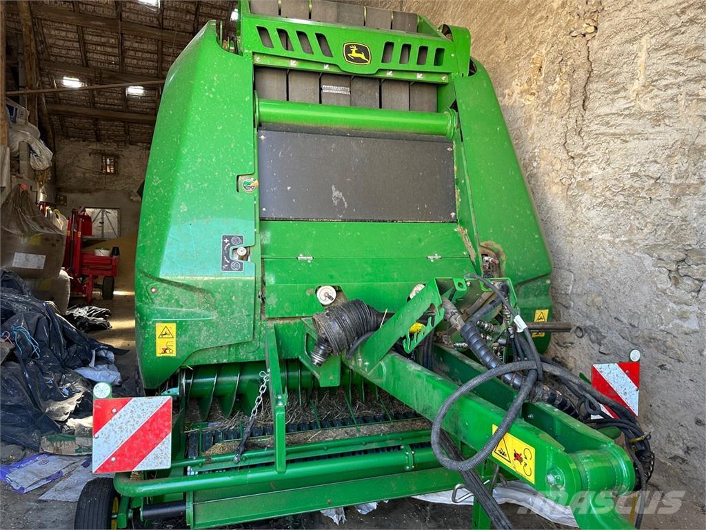 John Deere V461M Prese/balirke za rolo bale