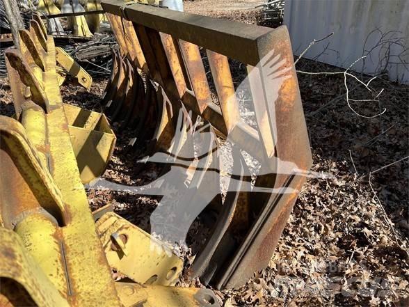 Komatsu D65PX Kultivatori za građevinarstvo