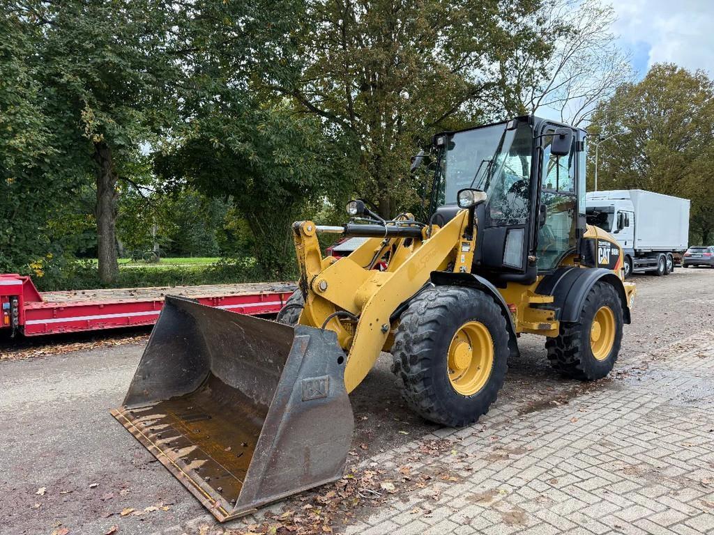 CAT 908H Utovarivači na točkove