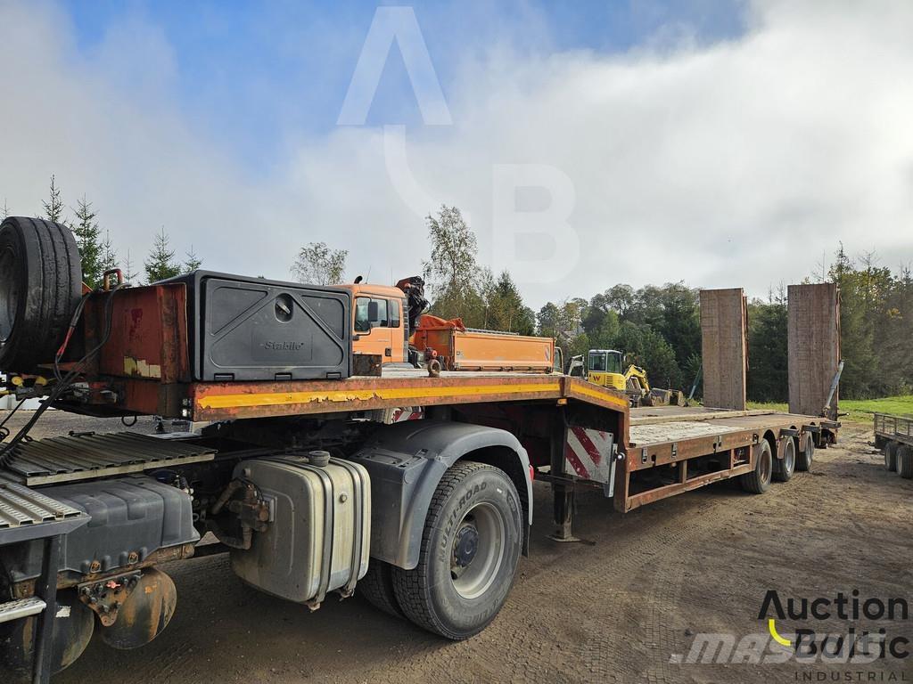 Faymonville STN-30 Poluprikolice sa ciradom