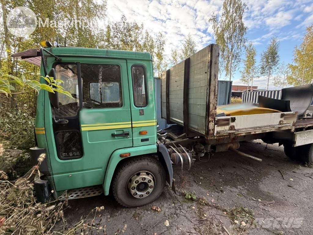 Volvo FL 611 Kiperi kamioni