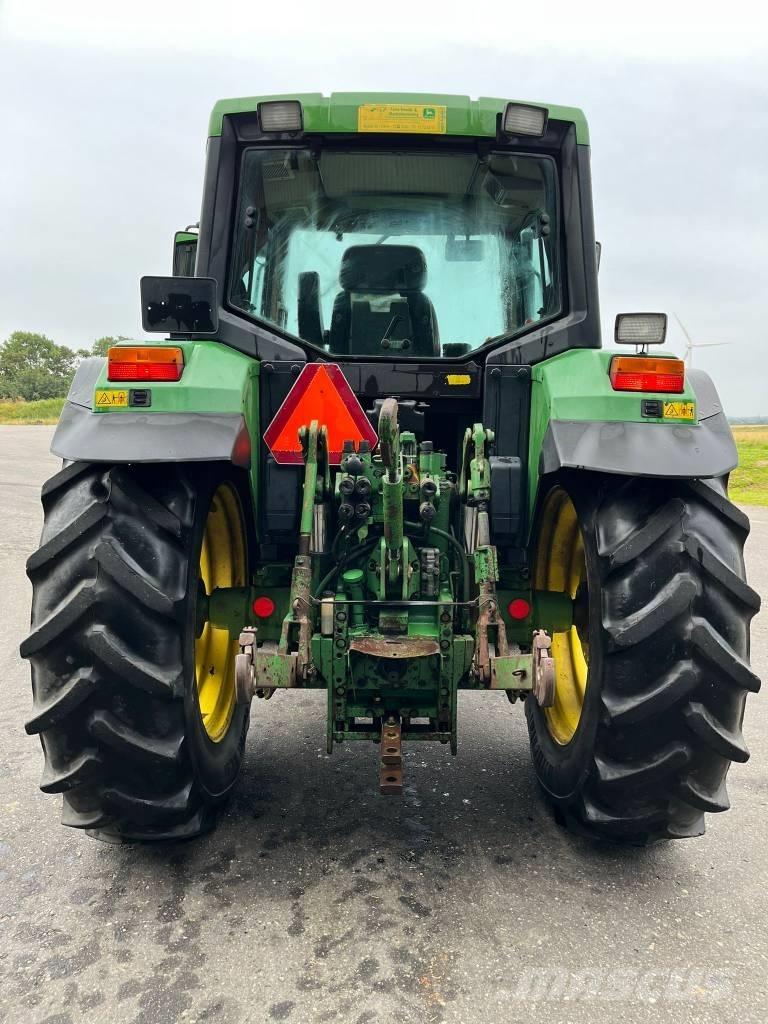 John Deere 6400 Traktori