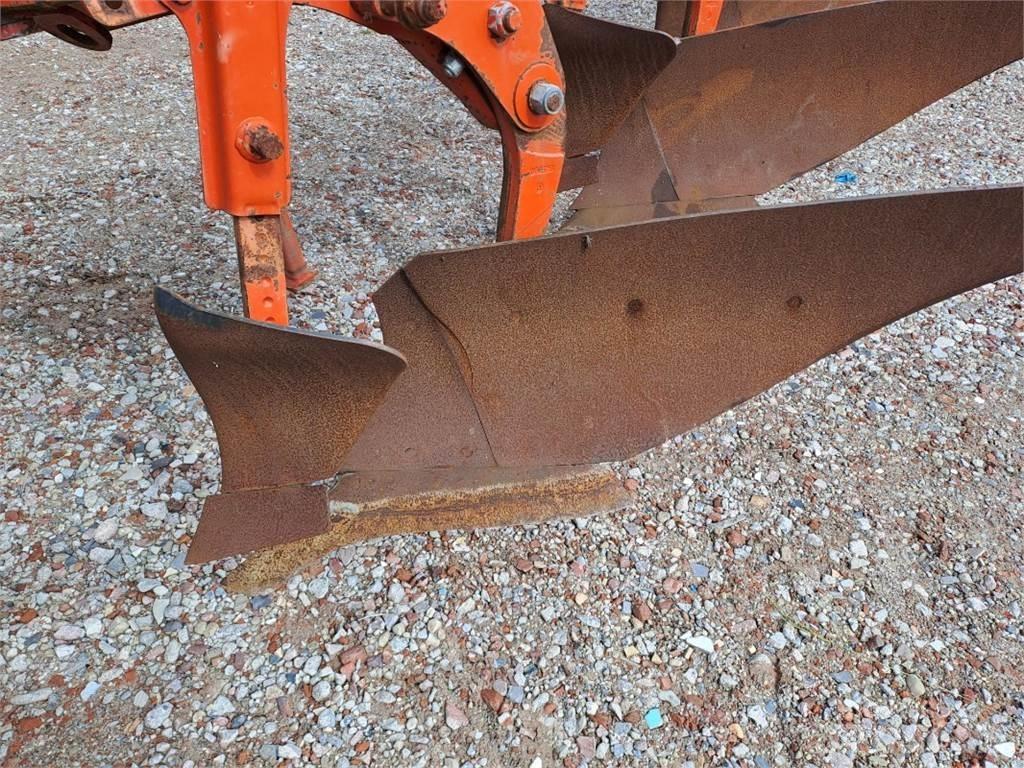 Kuhn VM 152 5T Plugovi