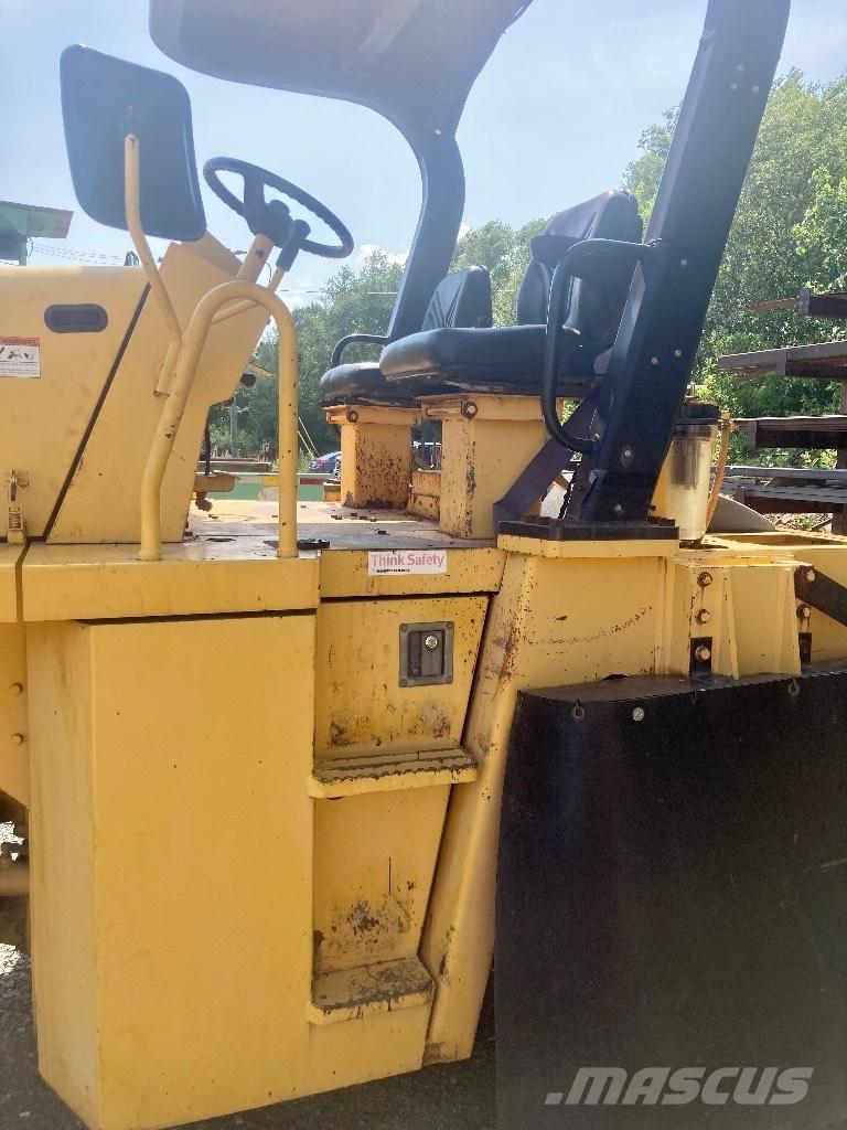 Sakai GW 750-2 Asfaltni finišeri