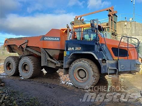 Doosan DA 30 -7 Zglobni damperi