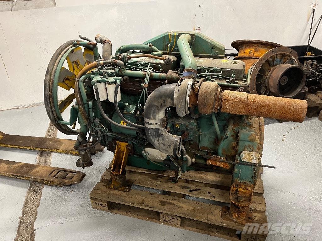 Volvo Penta Twd731ve Bageri guseničari