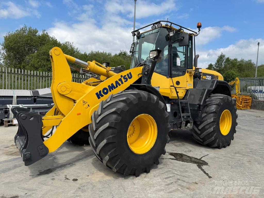 Komatsu WA320-7 Utovarivači na točkove