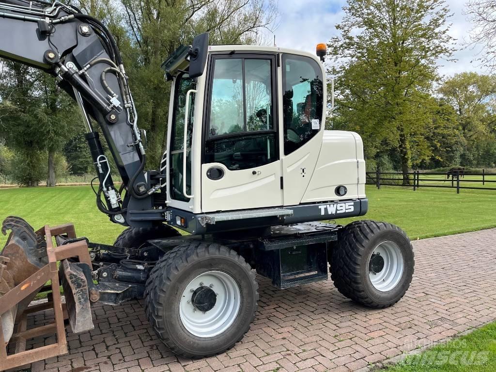 Terex Schaeff TW 95 Midi bageri 7t – 12t