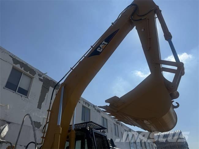 CAT 320 C L Bageri guseničari