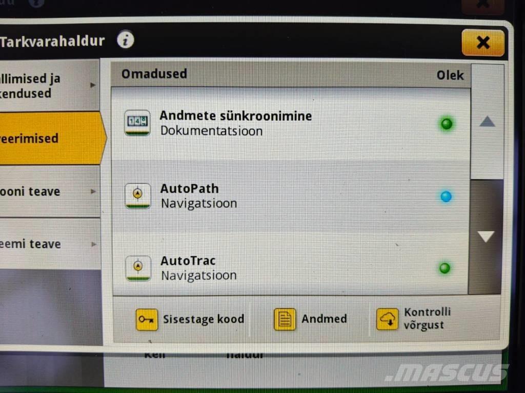 John Deere 6215 R Traktori