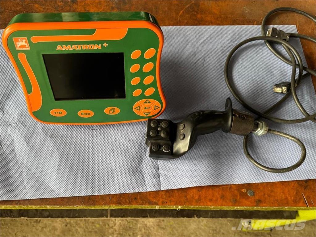 Amazone ZG-B 8200 Rasturači mineralnog đubriva