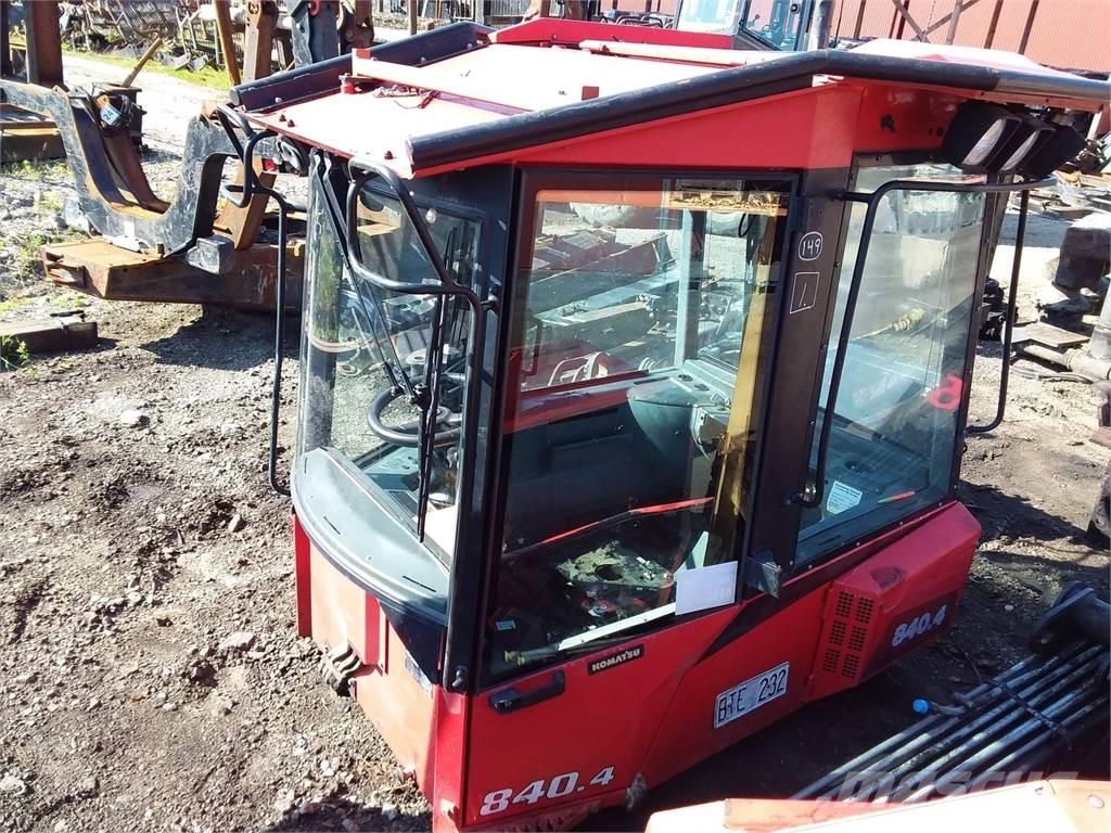 Komatsu 840.4 Kabine i unutrašnjost