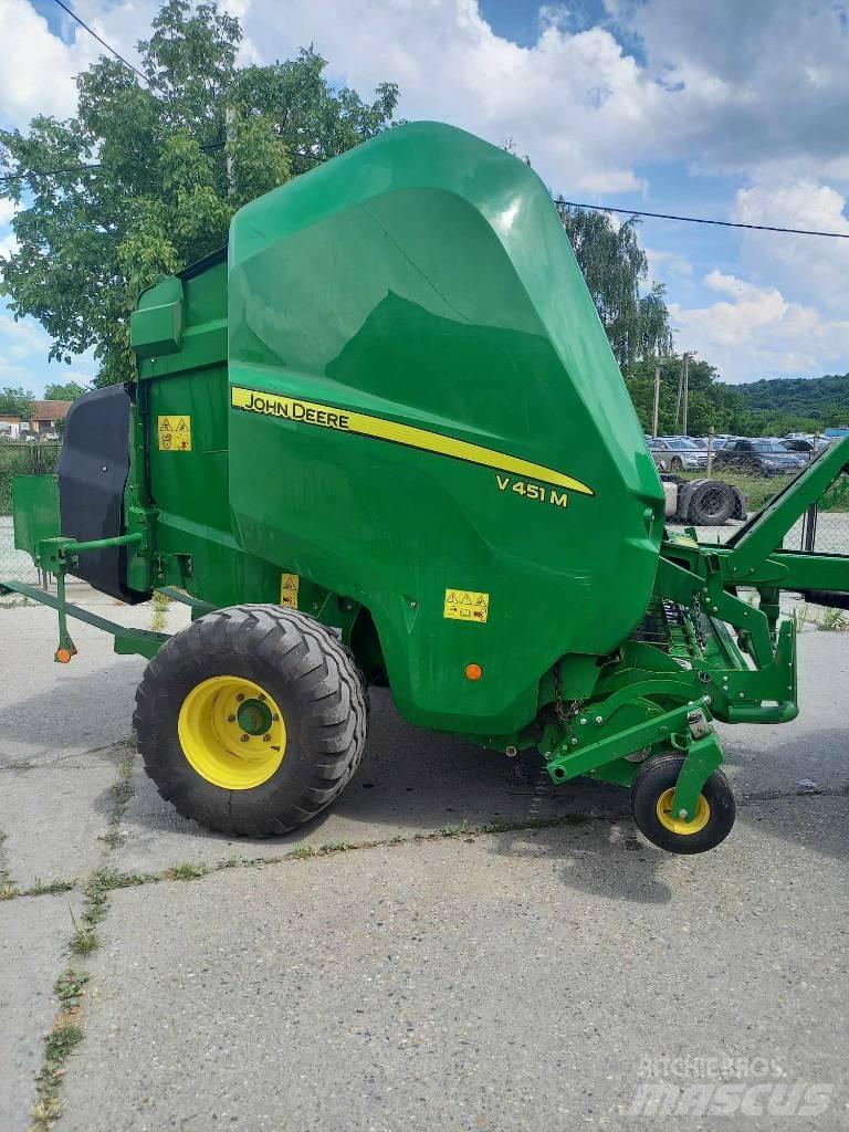John Deere V451M Prese/balirke za rolo bale