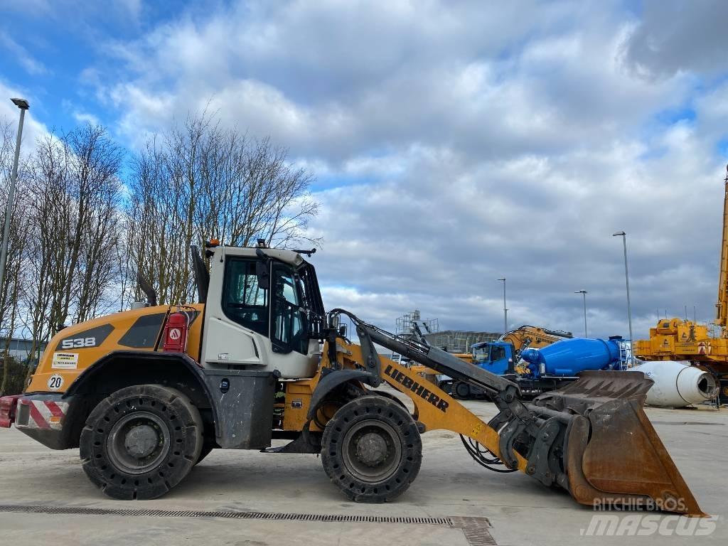 Liebherr L 538 Utovarivači na točkove