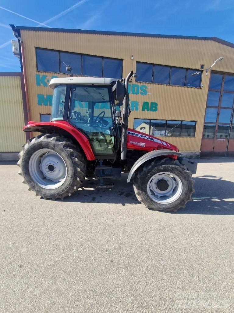 Massey Ferguson 5445 Traktori