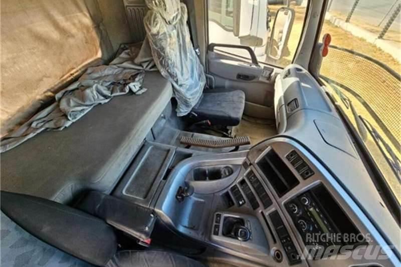UD TRUCKS QUON Ostali kamioni