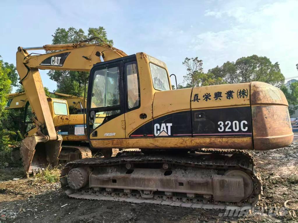 CAT 320C Midi bageri 7t – 12t