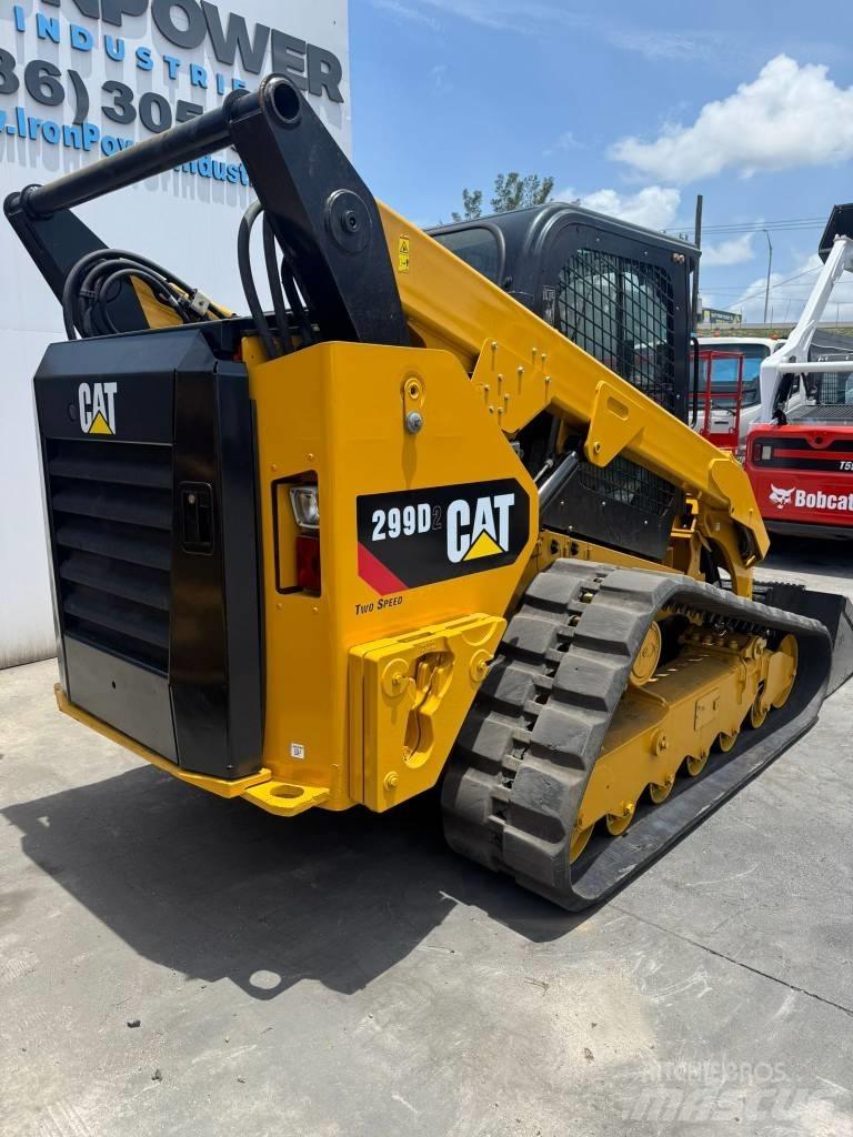 CAT 299 D 2 Skid steer mini utovarivači