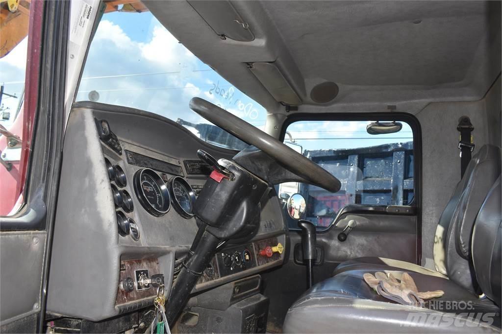 Altec DM47T Polovni mobilni kamioni za bušenje
