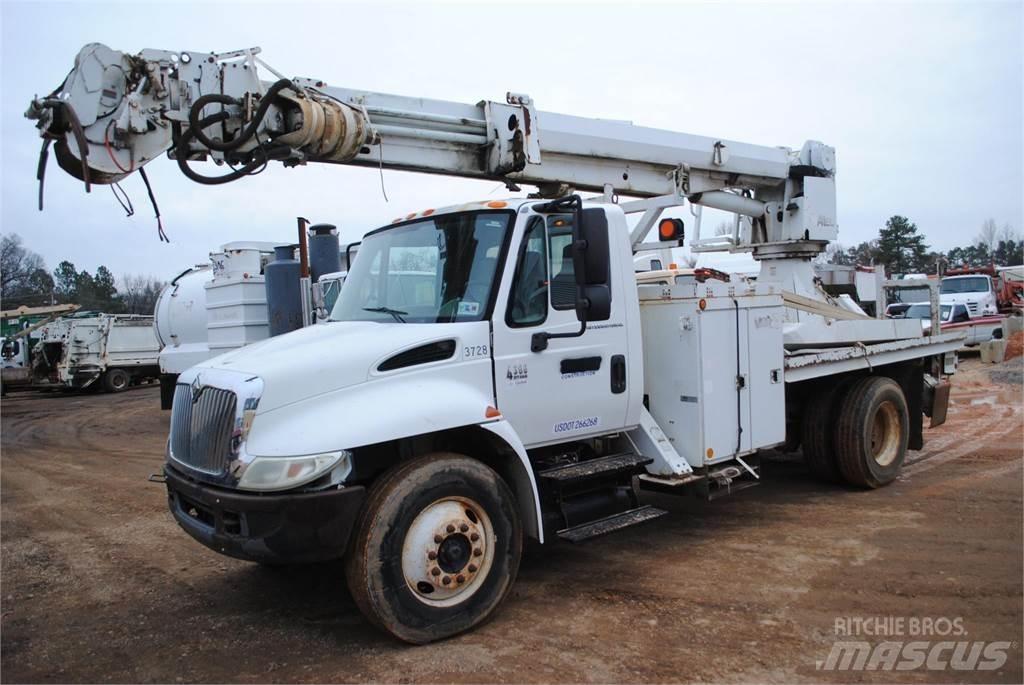 Altec DM47TR Polovni mobilni kamioni za bušenje
