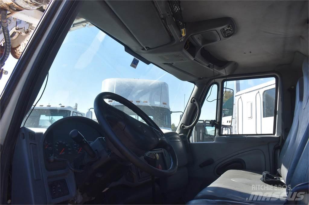 Altec DM47TR Polovni mobilni kamioni za bušenje