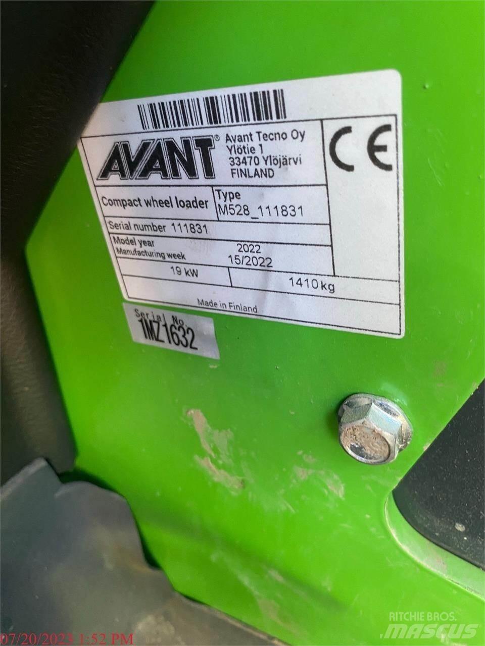 Avant 528 Utovarivači na točkove