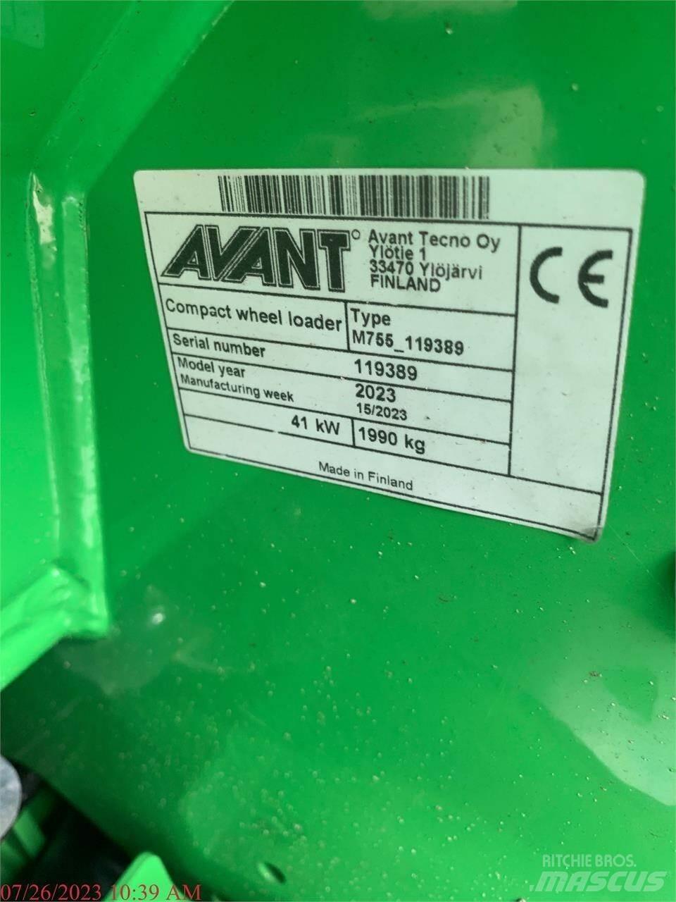 Avant 755I Utovarivači na točkove