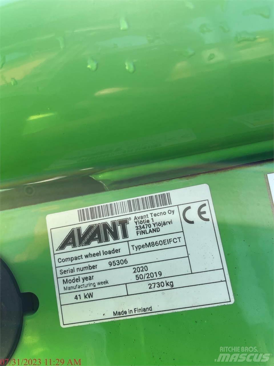Avant 860I Utovarivači na točkove