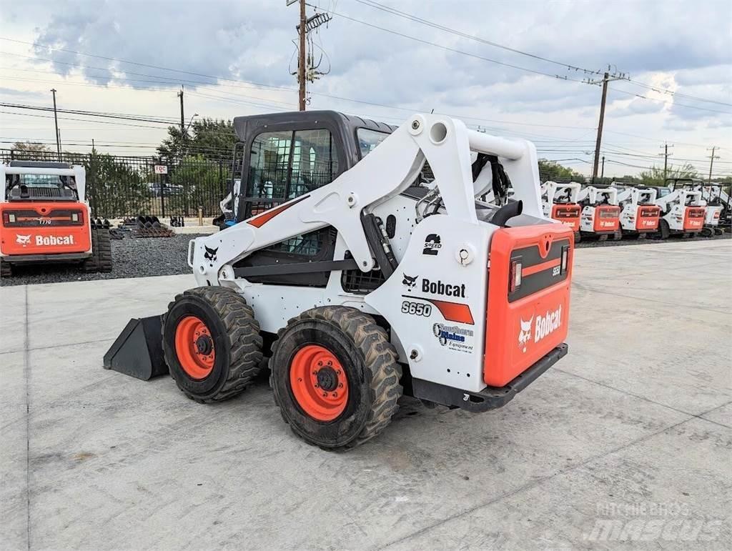 Bobcat S650 Skid steer mini utovarivači
