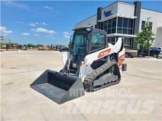 Bobcat T66 Skid steer mini utovarivači