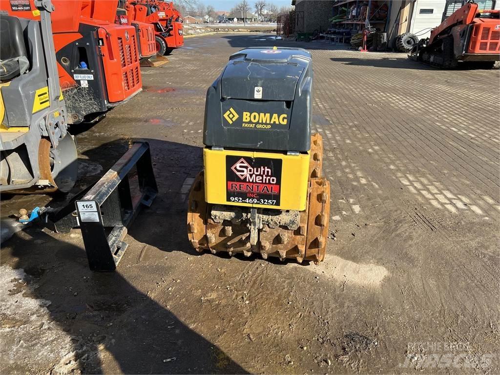 Bomag BMP8500 Vučni vibracioni valjci