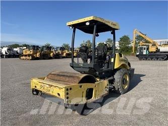 Bomag BW145D-5 Valjci sa duplim bubnjem