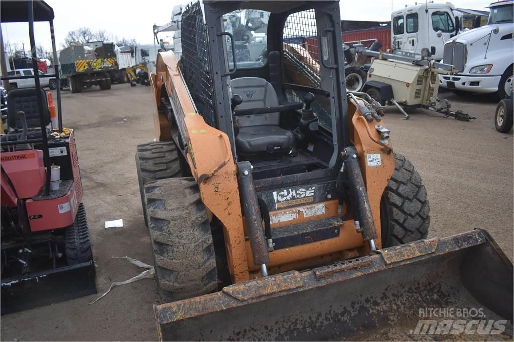 CASE SV340 Skid steer mini utovarivači