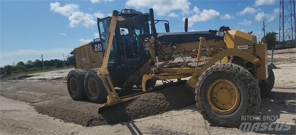 CAT 120M2 AWD Grejderi
