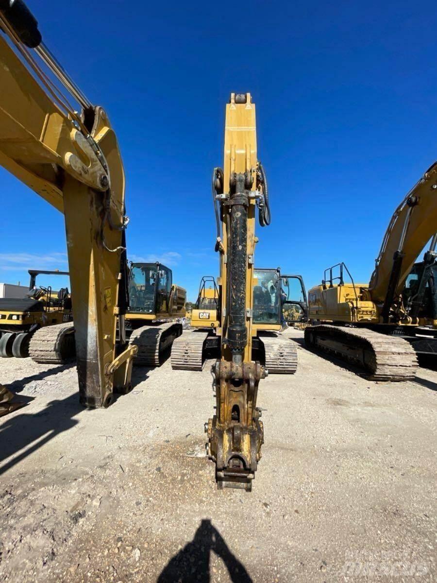 CAT 320 Bageri guseničari
