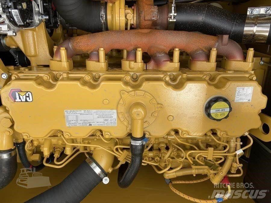 CAT 330GC Bageri guseničari