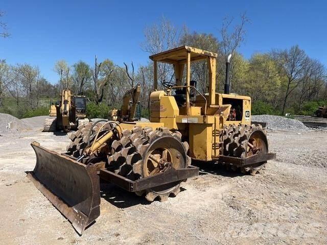 CAT 815 Kompaktori otpada