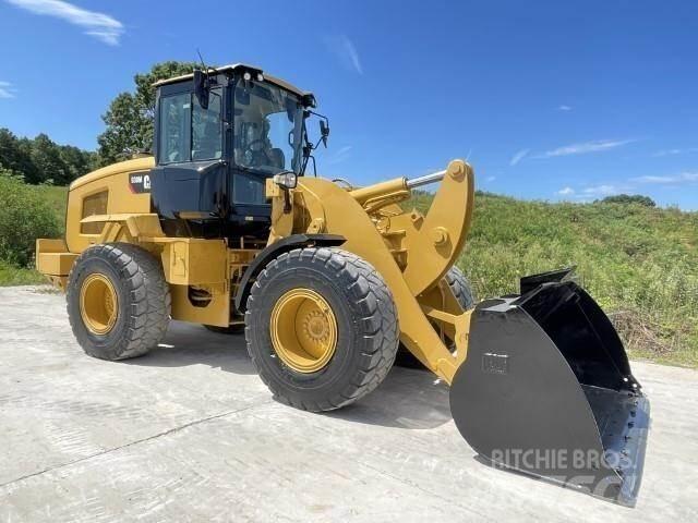 CAT 930M Utovarivači na točkove