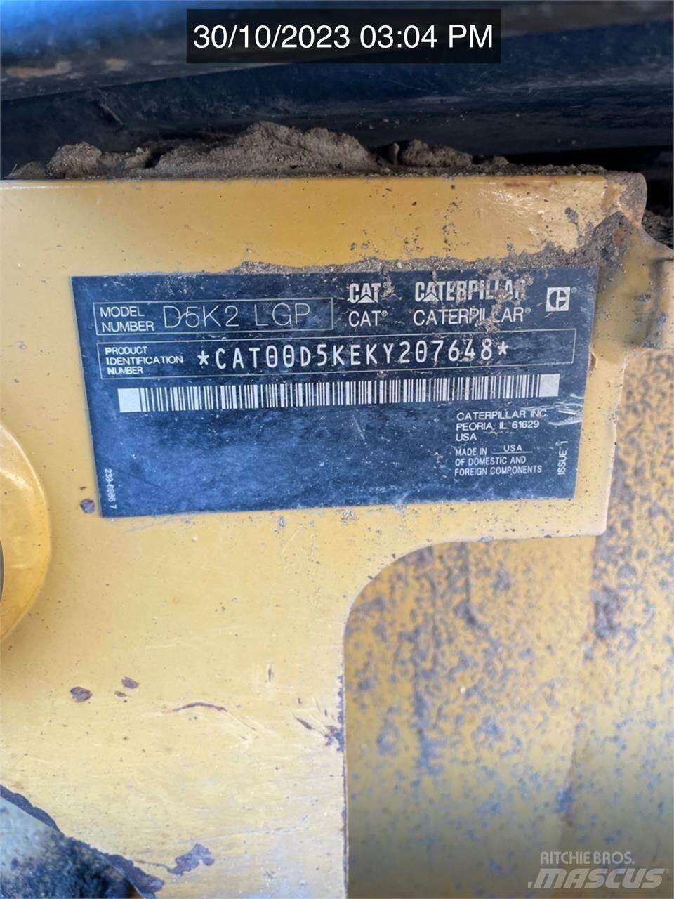 CAT D5K2 LGP Buldožeri guseničari