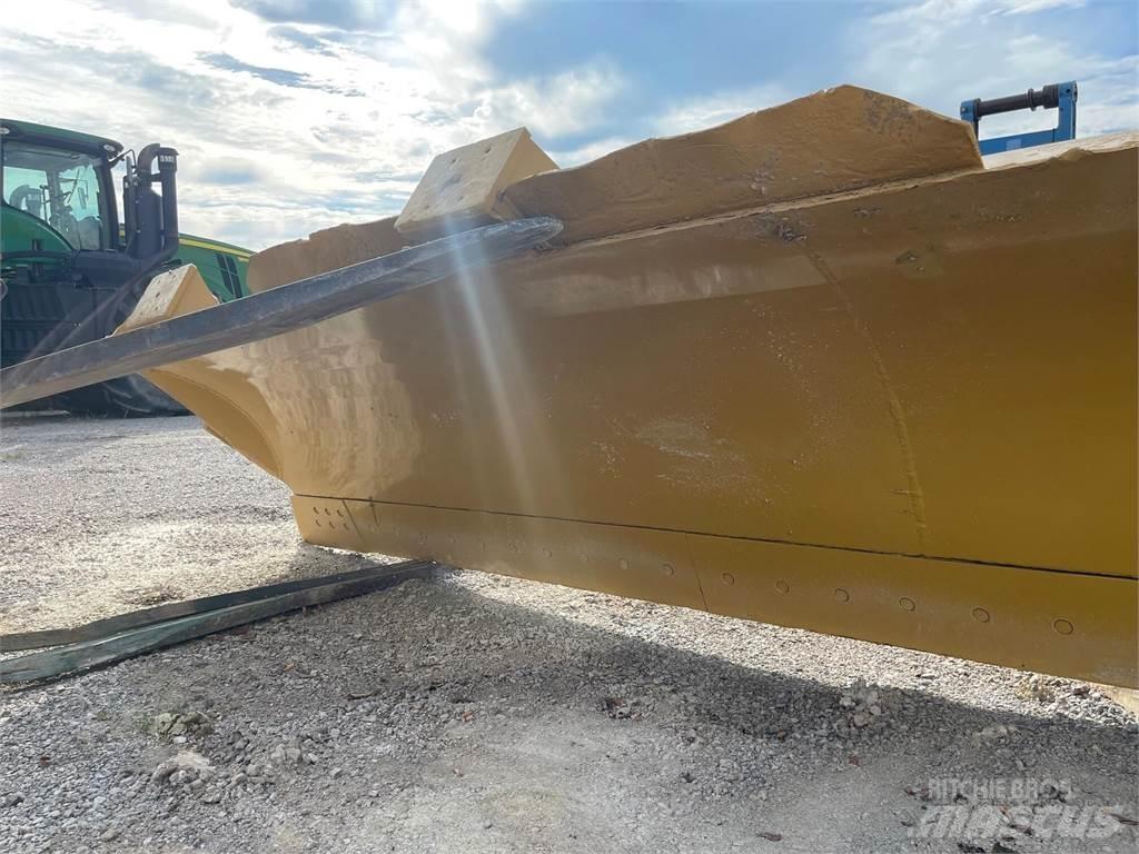 CAT D6T LGP Buldožeri guseničari