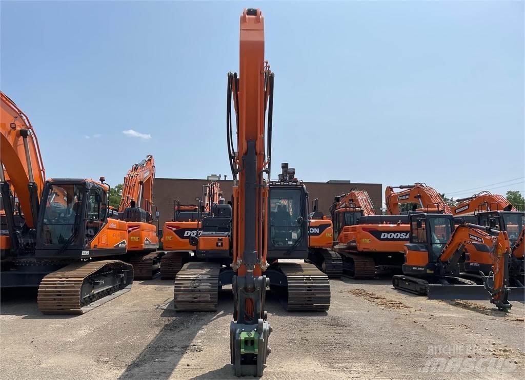 Develon DX225 LC-7 Bageri guseničari